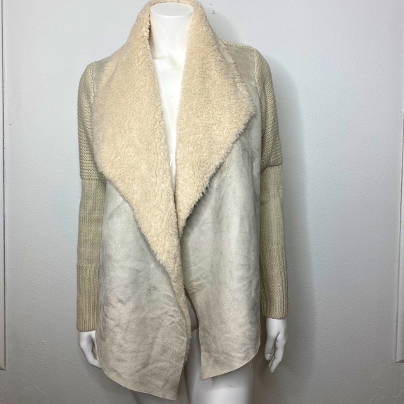 Faux Fur Trimmed Waterfall Sweater Cardigan - Picture 2 of 9